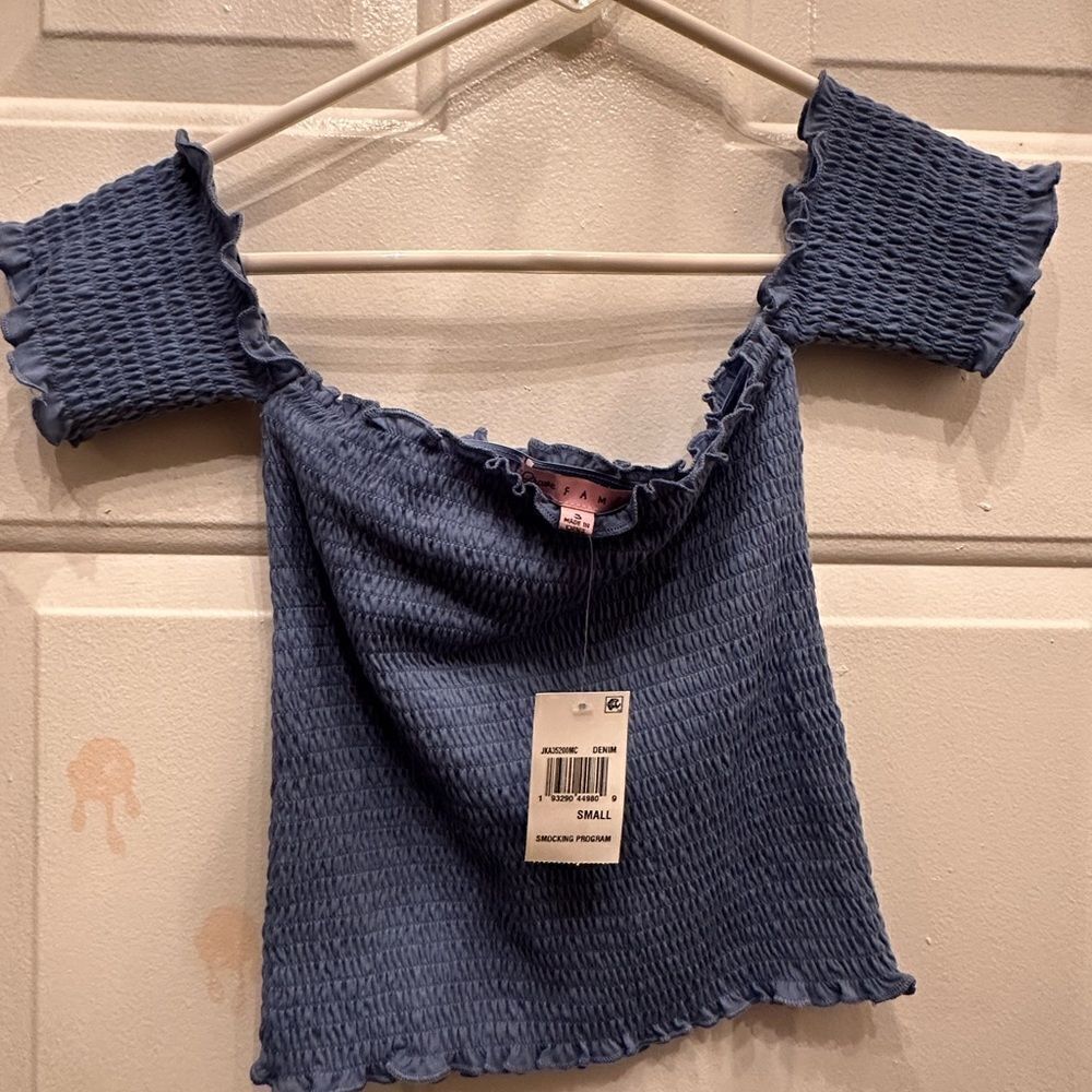2/$15 Blue smocked short sleeve top